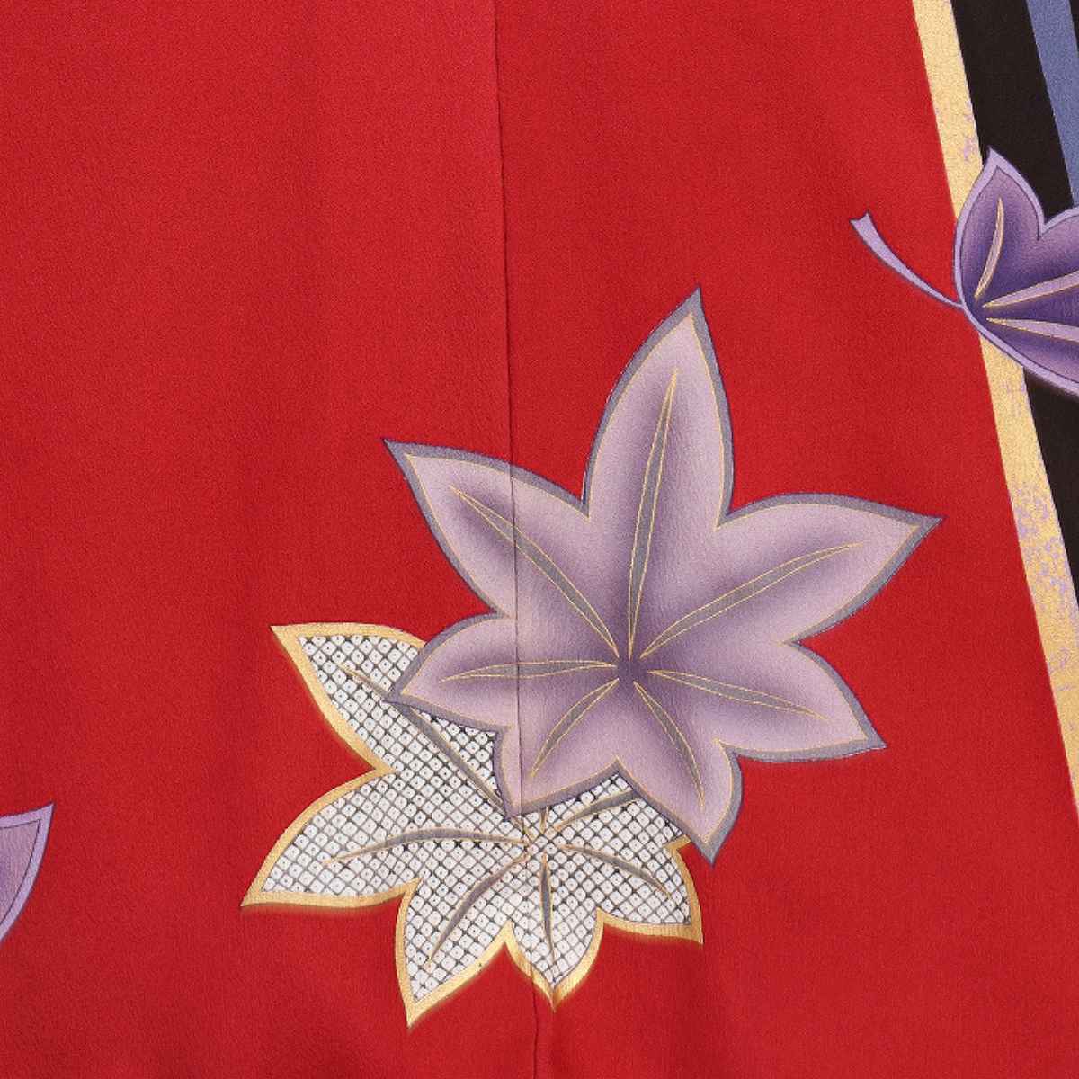 振袖 レンタル 赤 【Mサイズ 赤黒幾何模様紅葉】 振袖 レンタル 振袖 レンタル 赤 【Mサイズ 赤黒幾何模様紅葉】 振袖 レンタル
