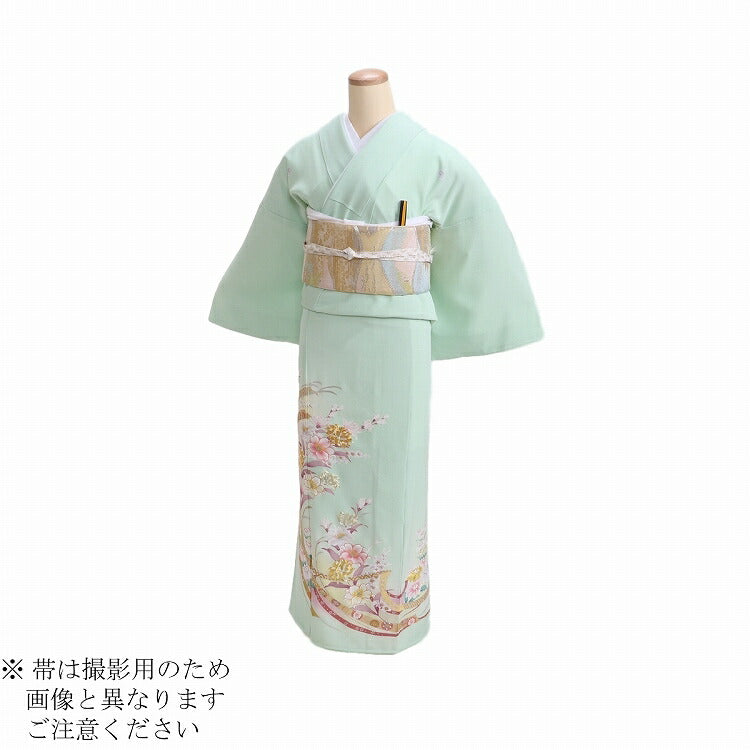 037061top2_7b752358-6547-4d7d-