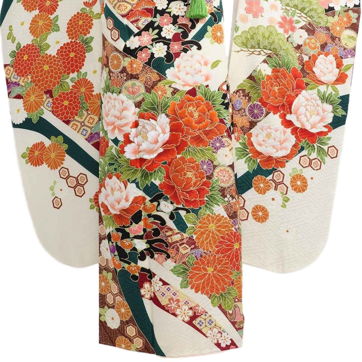 振袖 クリーム色 花柄 波模様