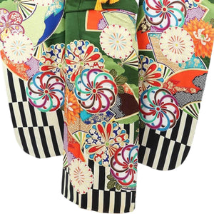 振袖 レンタル 緑 振袖 大きいサイズ ぽっちゃり 【Lサイズ 緑捻り梅に縞段 白石麻衣】 振袖 レンタル 成人式 シンプル 結婚式 レトロ かっこいい 【レンタル】 大正ロマン 振袖 レンタル