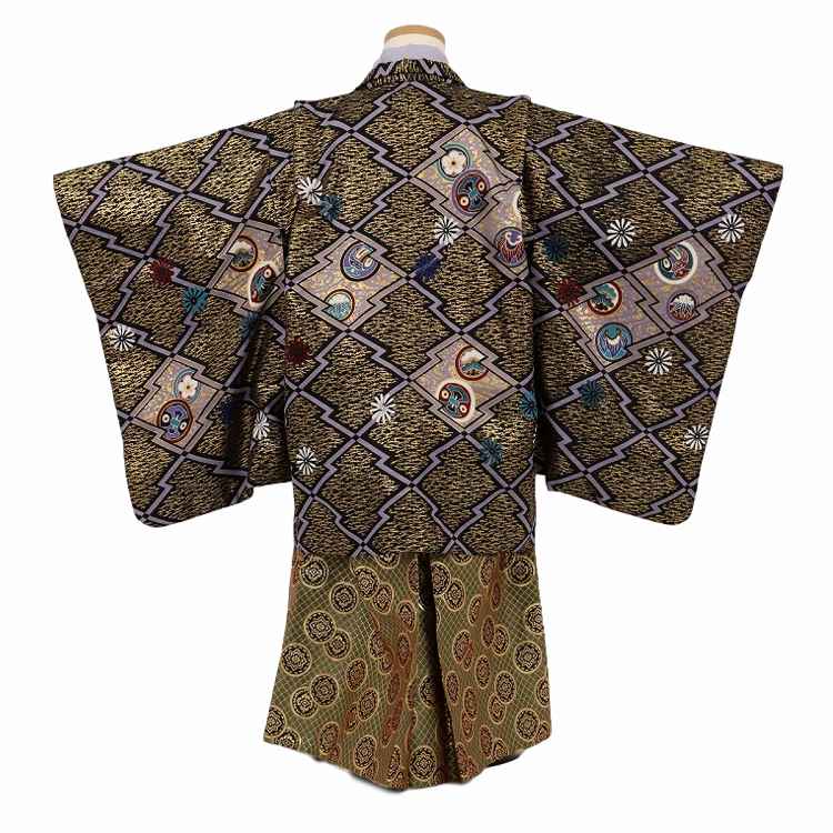 SALE　七五三　RYOKO KIKUCHI 5歳男児着物　ワイン　紋柄　新品 SALE 七五三 RYOKO KIKUCHI 5歳男児着物 ワイン 紋柄 新品